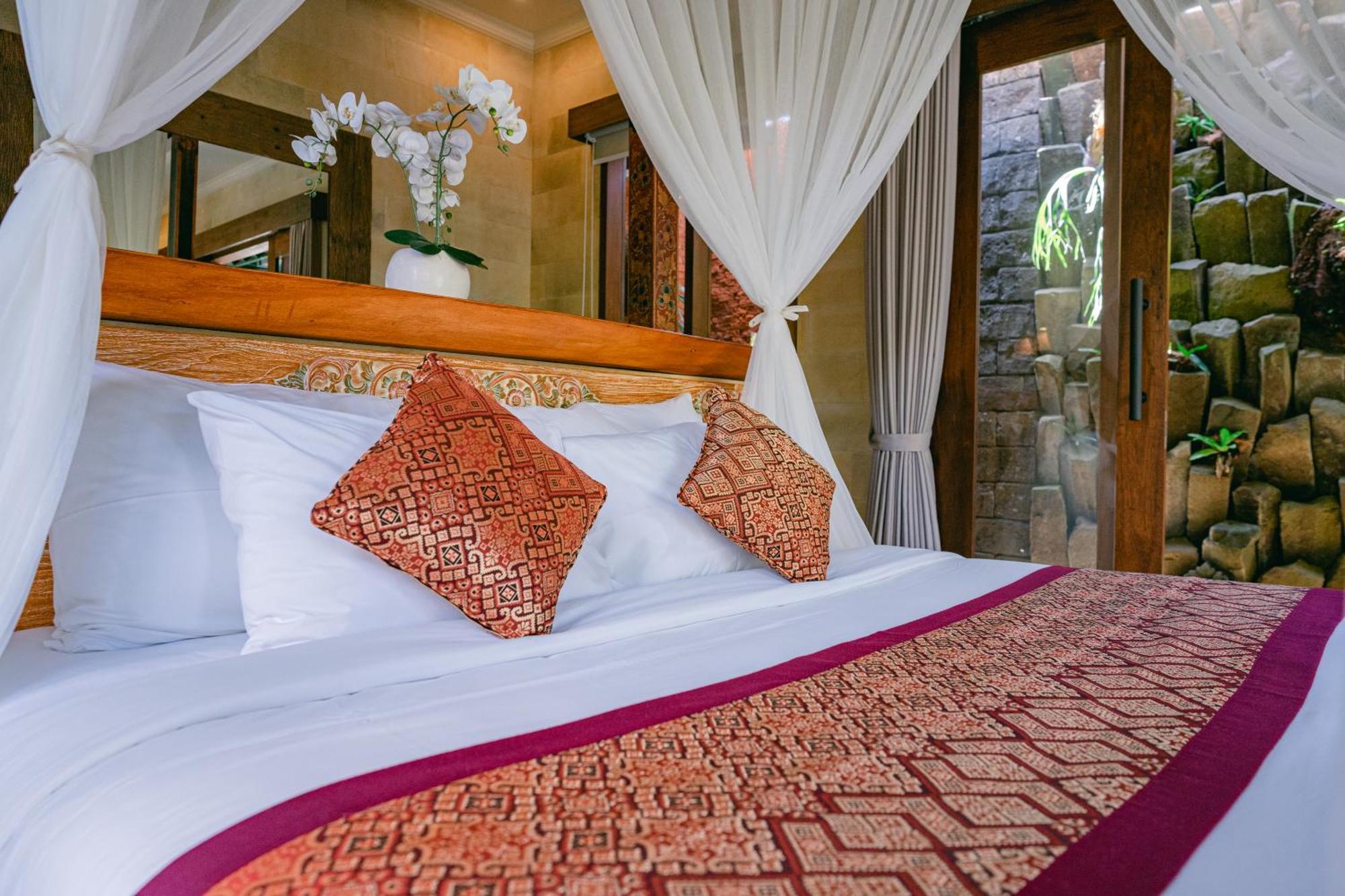 2 Seasons : Villa Star - Luxury With Private Pool อูบุด ภายนอก รูปภาพ